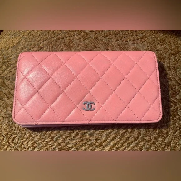 CHANEL CC Pink Leather Wallet-Chain And Wallet To Bag Insert Included - Picture 2 of 12